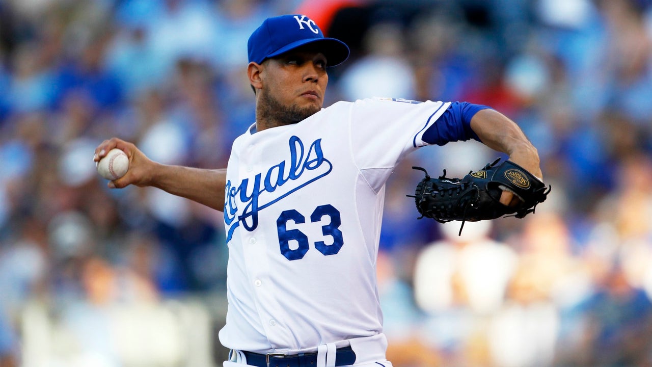 Miserable second inning plagues Pino in first big-league start of season